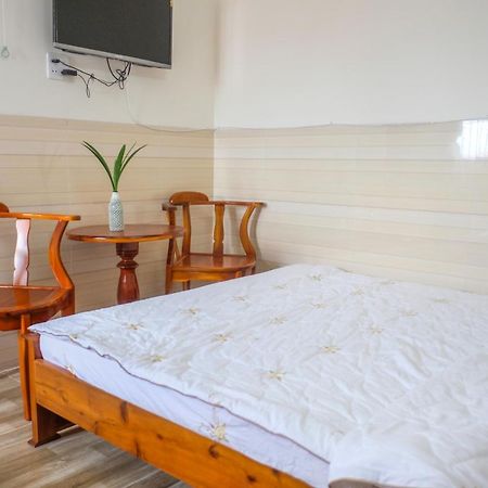 Hoang Yen Hostel Cần Thơ Extérieur photo